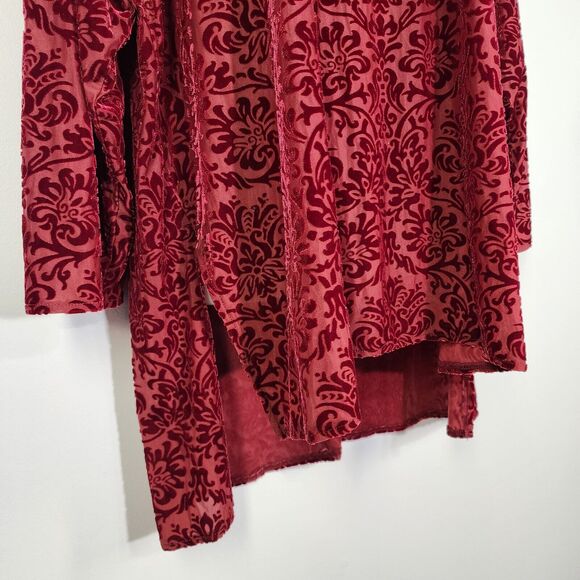 Cato Top Womens Velvet Burnout Size 3X Red Keyhole Neck 3/4 Sleeve Whimsigoth - Picture 6 of 11
